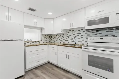 1855 W 60th Street Hialeah FL 33012