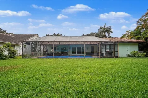 5085 NW 96th Way Coral Springs FL 33076