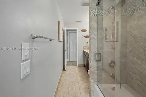 5085 NW 96th Way Coral Springs FL 33076