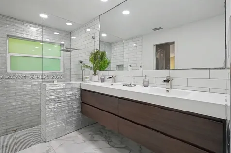 5085 NW 96th Way Coral Springs FL 33076