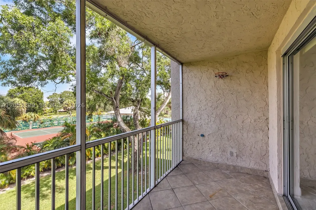 1100 NW 87th Avenue Coral Springs FL 33071