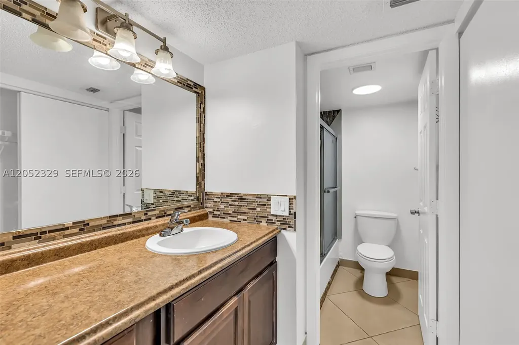 1100 NW 87th Avenue Coral Springs FL 33071