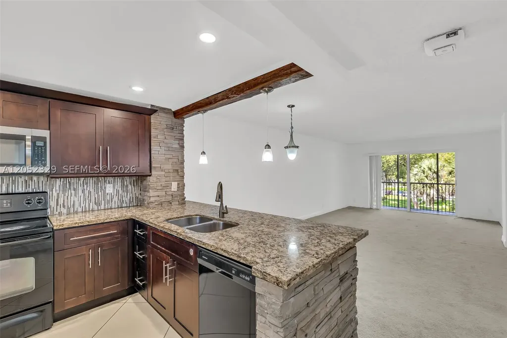1100 NW 87th Avenue Coral Springs FL 33071