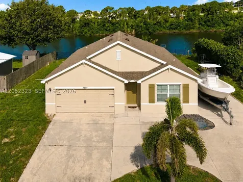 4650 SW Babylon Street Port St. Lucie FL 34953