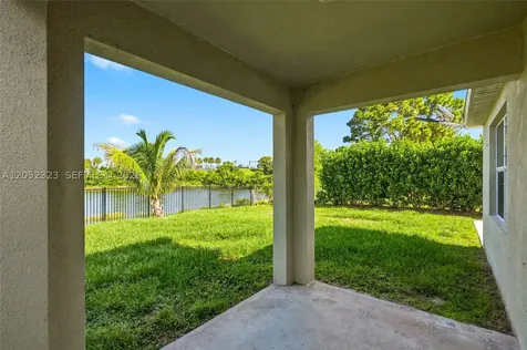 4650 SW Babylon Street Port St. Lucie FL 34953
