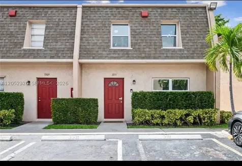 3311 Mallard Close Pompano Beach FL 33064