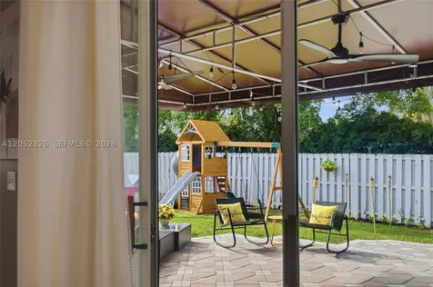 15799 NW 4th Street Pembroke Pines FL 33028