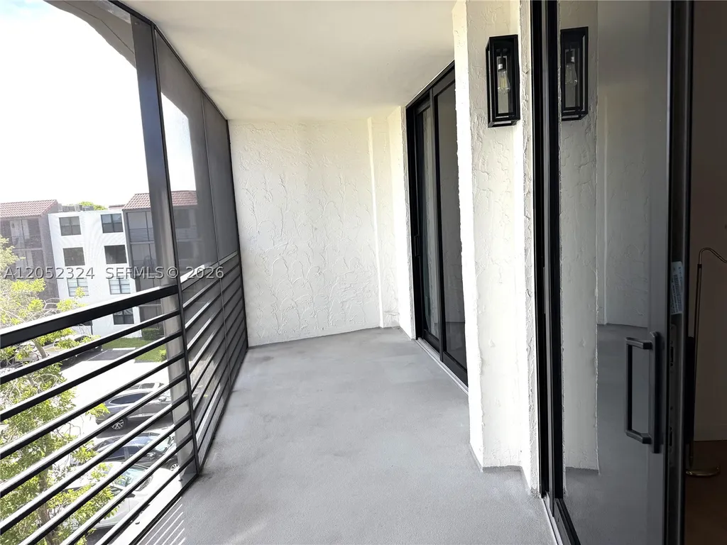3800 N Hills Drive Hollywood FL 33021