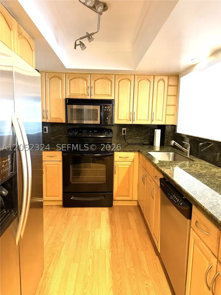 3800 N Hills Drive Hollywood FL 33021