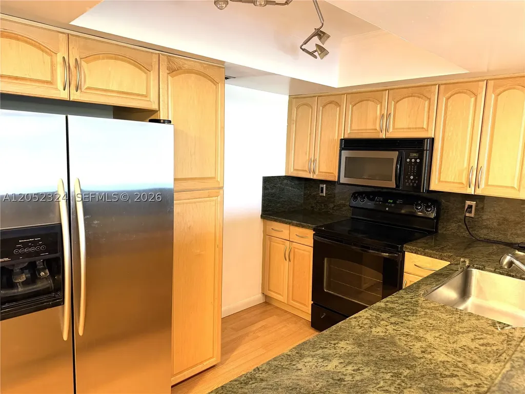 3800 N Hills Drive Hollywood FL 33021
