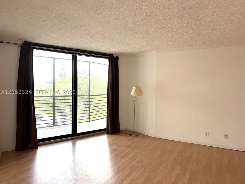 3800 N Hills Drive Hollywood FL 33021