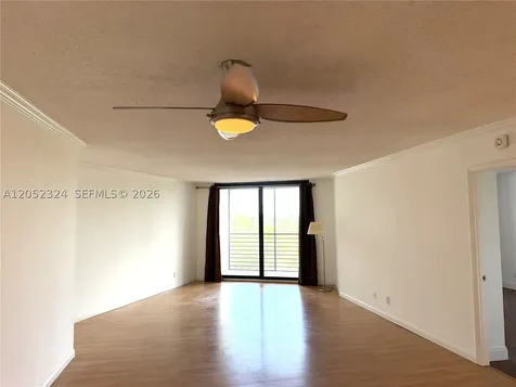 3800 N Hills Drive Hollywood FL 33021