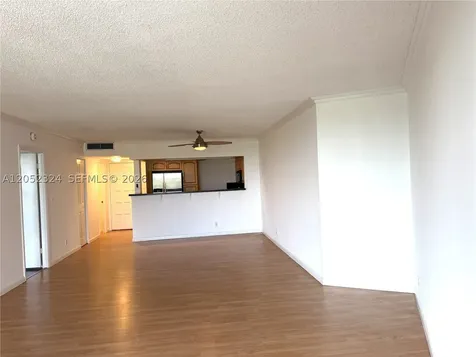 3800 N Hills Drive Hollywood FL 33021