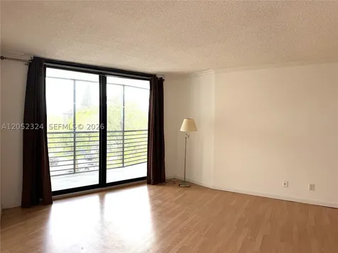 3800 N Hills Drive Hollywood FL 33021
