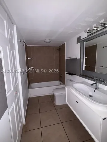 600 NE 36th Street Miami FL 33137