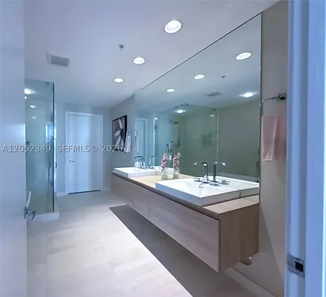 17111 Biscayne Boulevard North Miami Beach FL 33160