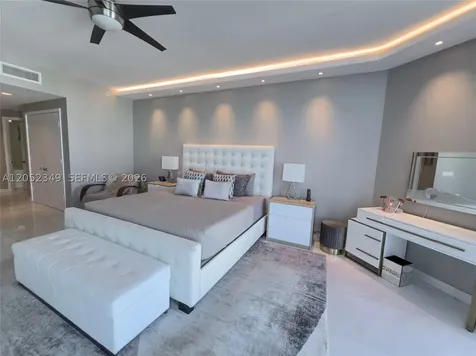 17111 Biscayne Boulevard North Miami Beach FL 33160