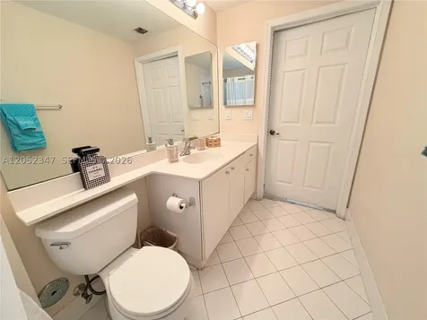 7735 Yardley Drive Tamarac FL 33321