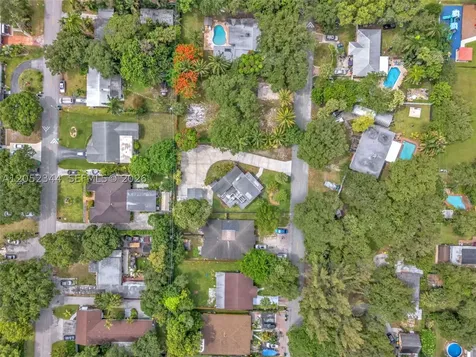 5096 SW 28th Terrace Fort Lauderdale FL 33312