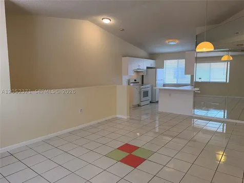 8019 Lake Drive Doral FL 33166