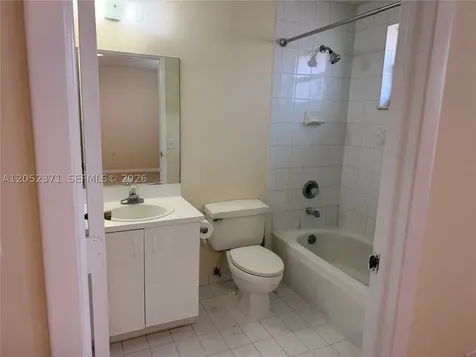 8019 Lake Drive Doral FL 33166