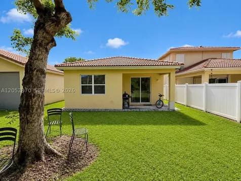1030 NE 37th Avenue Homestead FL 33033