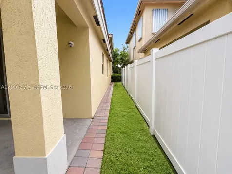 1030 NE 37th Avenue Homestead FL 33033