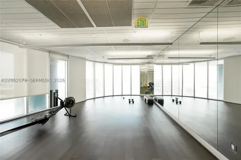 185 SW 7th Street Miami FL 33130