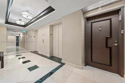 3598 Yacht Club Drive Aventura FL 33180