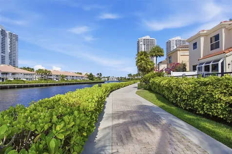 3722 NE 208th Terrace Aventura FL 33180