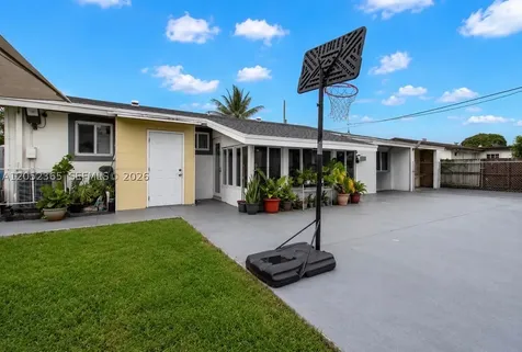 11241 SW 177th Street Miami FL 33157