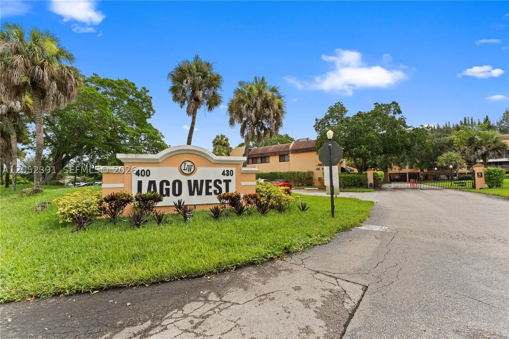 430 Commodore Drive Plantation FL 33325