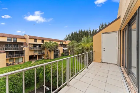 430 Commodore Drive Plantation FL 33325