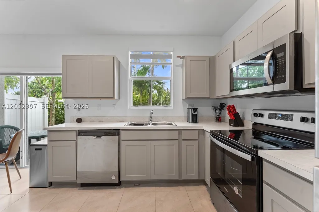 336 NW 8th Court Pompano Beach FL 33060