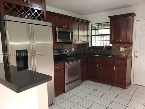 2998 NW 30th Street Miami FL 33142