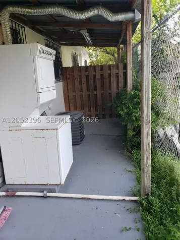 2998 NW 30th Street Miami FL 33142