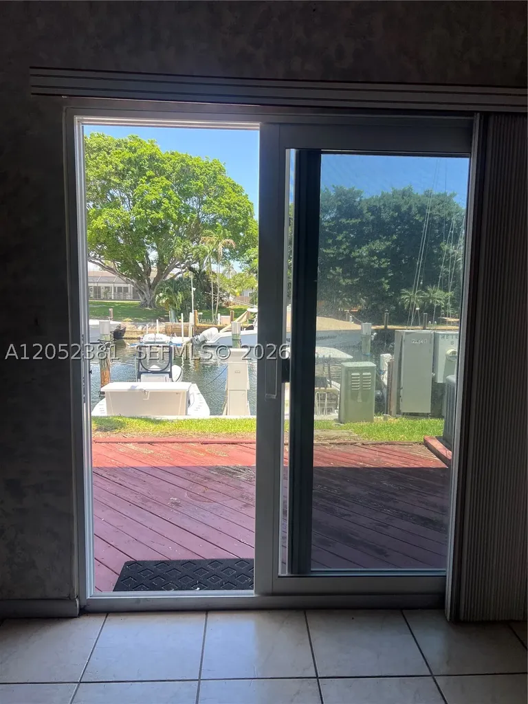 2561 NE 15th Street Pompano Beach FL 33062
