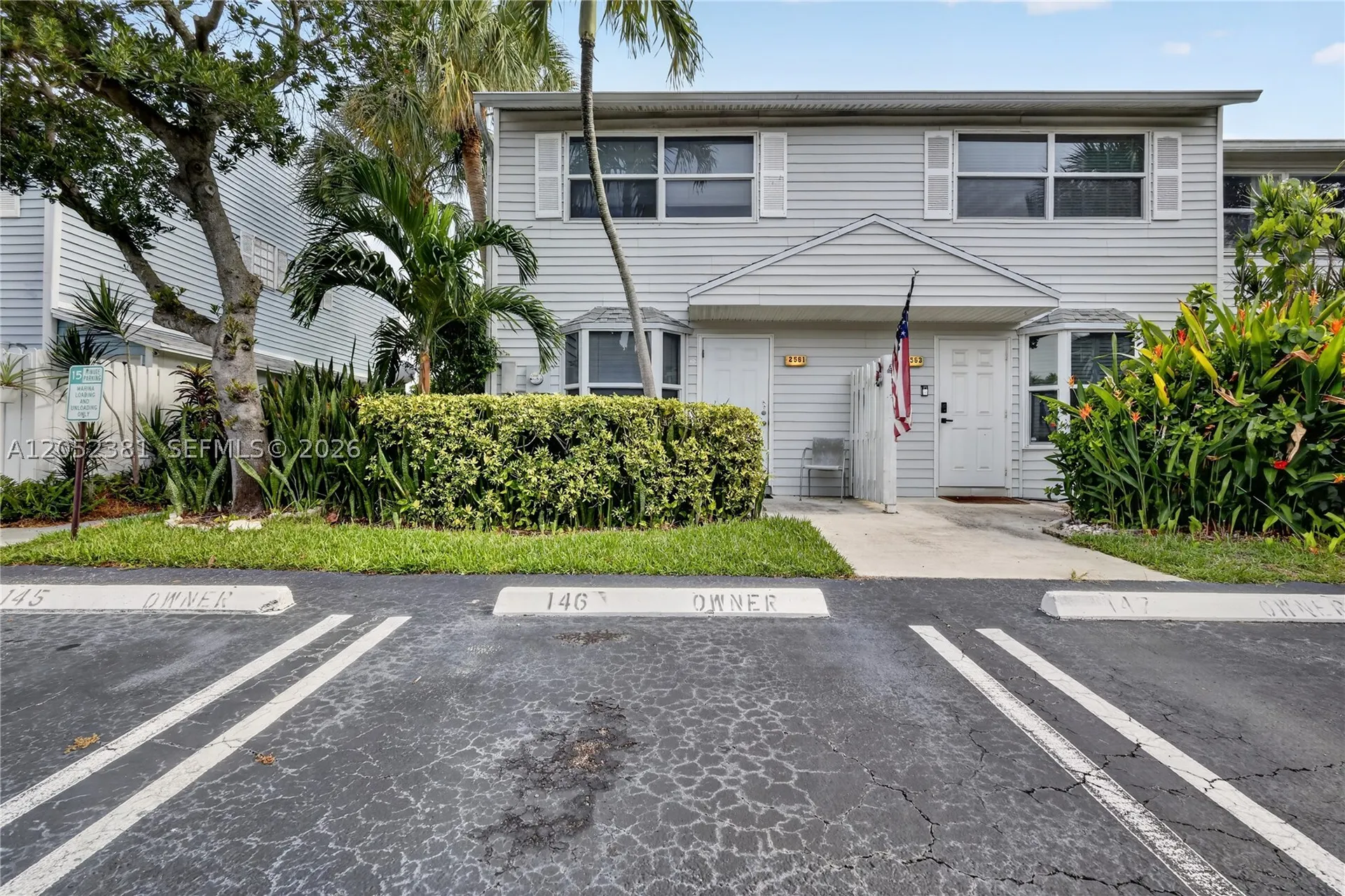 2561 NE 15th Street Pompano Beach FL 33062