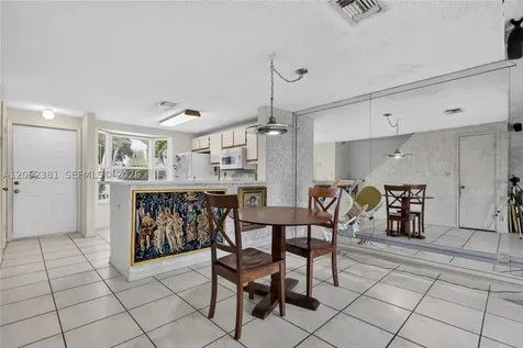 2561 NE 15th Street Pompano Beach FL 33062