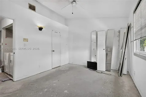 2561 NE 15th Street Pompano Beach FL 33062