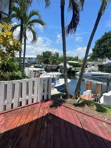 2561 NE 15th Street Pompano Beach FL 33062