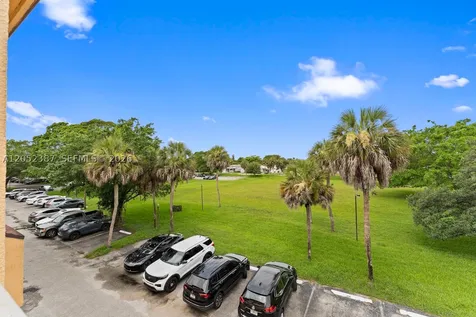 430 Commodore Drive Plantation FL 33325