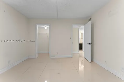 430 Commodore Drive Plantation FL 33325