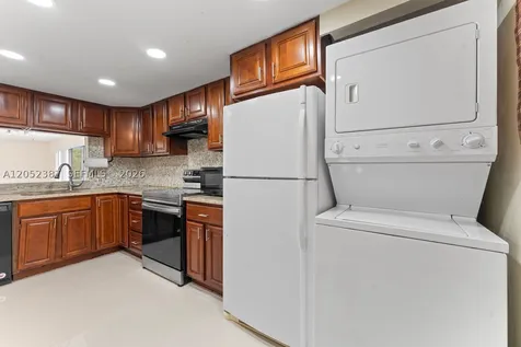 430 Commodore Drive Plantation FL 33325