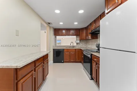 430 Commodore Drive Plantation FL 33325