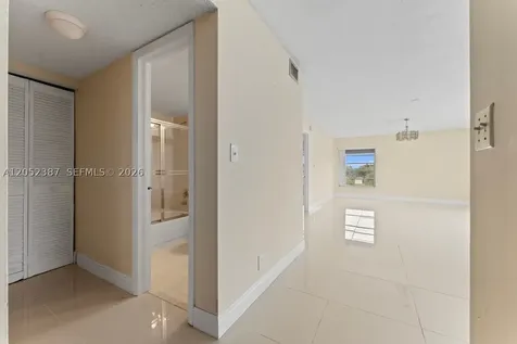 430 Commodore Drive Plantation FL 33325