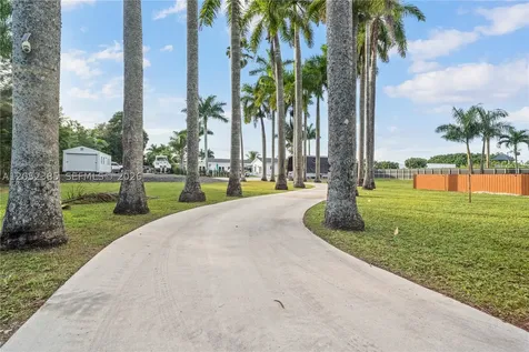 35220 SW 213th Avenue Homestead FL 33034
