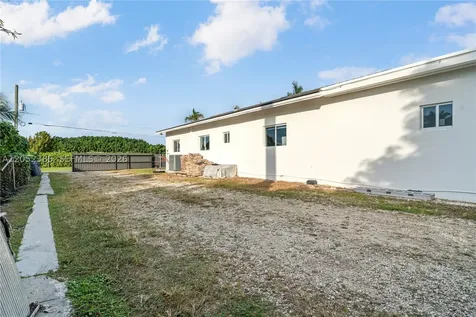 35220 SW 213th Avenue Homestead FL 33034