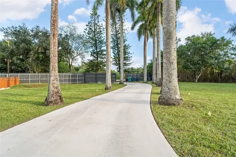 35220 SW 213th Avenue Homestead FL 33034