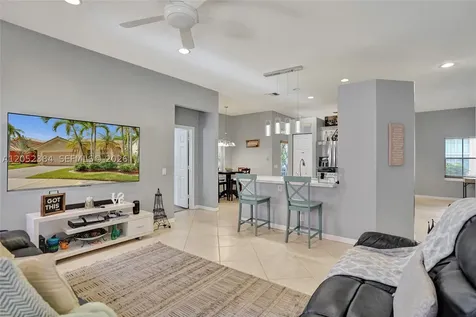 4219 Sabal Ridge Circle Weston FL 33331